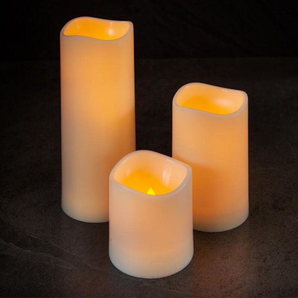 Three Kings Flameless Pillar Candle 7.5 x 11.5cm